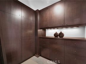 6119 Mary Ellen, Los Angeles CA 91401