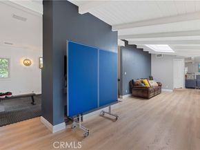 13405 Tiara Street, Los Angeles CA 91401