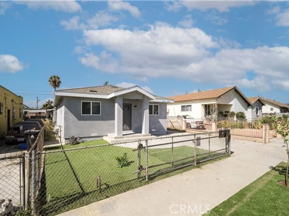 3452 Estrada, Los Angeles CA 90023
