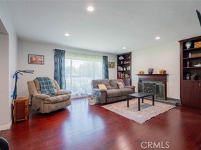 9419 Haskell Avenue, North Hills (los Angeles) CA 91343