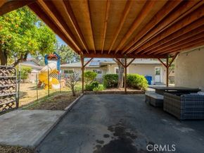 9419 Haskell Avenue, North Hills (los Angeles) CA 91343