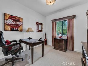 7132 Farralone Avenue 203, Canoga Park (los Angeles) CA 91303