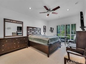 7132 Farralone Avenue 203, Canoga Park (los Angeles) CA 91303