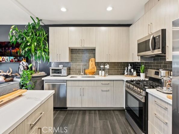 5305 Campo Rd, Woodland Hills (los Angeles) CA 91364