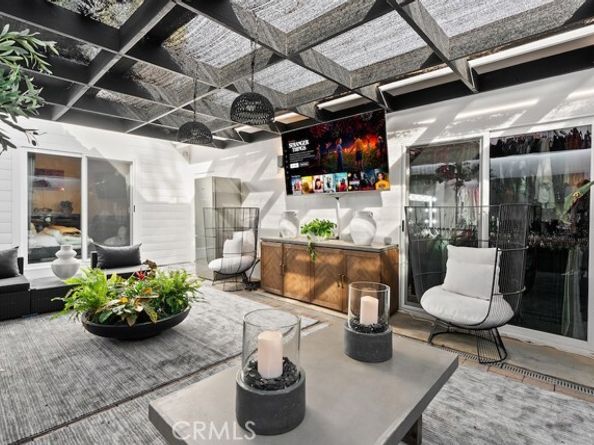 5305 Campo Rd, Woodland Hills (los Angeles) CA 91364