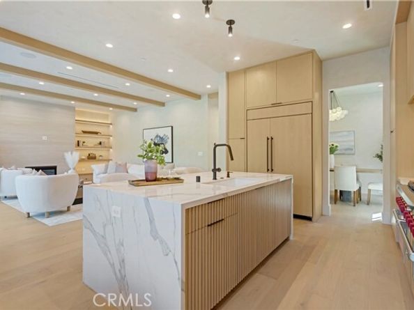 4239 Rhodes Avenue, Studio City (los Angeles) CA 91604