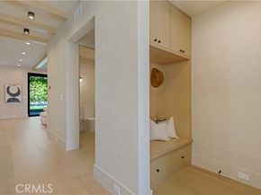 4239 Rhodes Avenue, Studio City (los Angeles) CA 91604