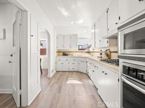 11155 Hortense Street, Toluca Lake (los Angeles) CA 91602