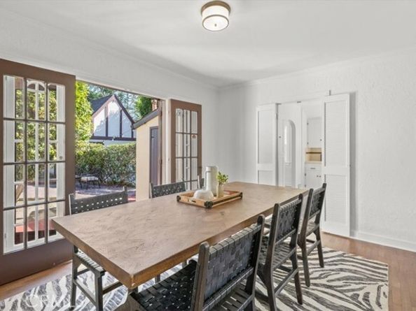 11155 Hortense Street, Toluca Lake (los Angeles) CA 91602