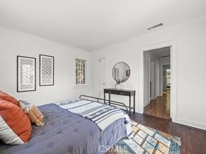 11155 Hortense Street, Toluca Lake (los Angeles) CA 91602