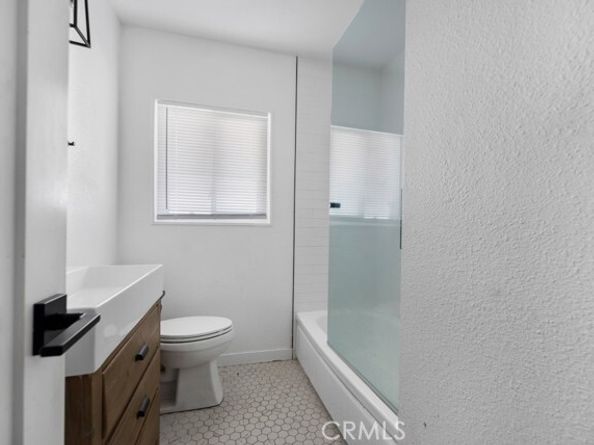22115 Hackney Street, West Hills (los Angeles) CA 91304