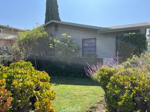 10856 Camarillo Street, Toluca Lake (los Angeles) CA 91602