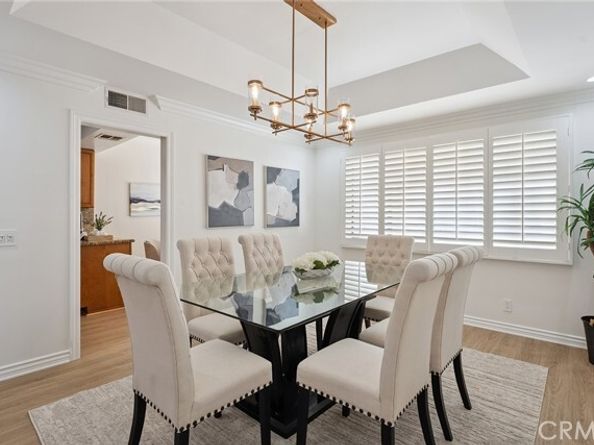 5416 Zelzah Avenue 202, Encino (los Angeles) CA 91316