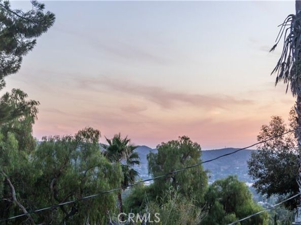 10948 Mountair Avenue, Tujunga (los Angeles) CA 91042