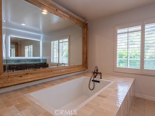 17636 Camino De Yatasto, Pacific Palisades (los Angeles) CA 90272