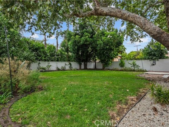 13817 Bromwich Street, Arleta (los Angeles) CA 91331