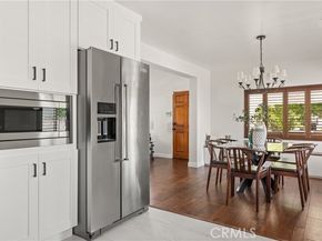 933 N Lincoln Street, Burbank CA 91506