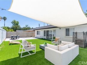14715 Archwood Street, Van Nuys (los Angeles) CA 91405