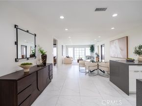 14715 Archwood Street, Van Nuys (los Angeles) CA 91405