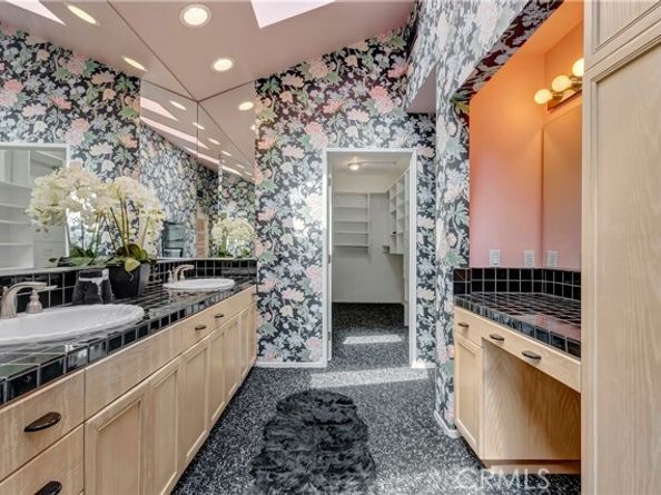 23961 Eagle Mountain Street, West Hills (los Angeles) CA 91304