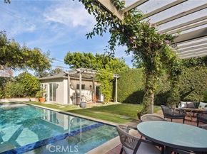 12139 Hollyglen Place, Studio City (los Angeles) CA 91604