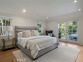 12139 Hollyglen Place, Studio City (los Angeles) CA 91604