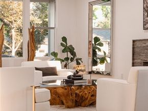 5817 Cantaloupe Avenue, Los Angeles CA 91401