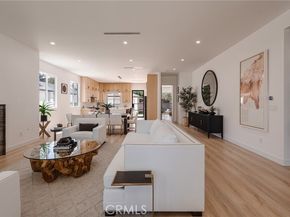 5817 Cantaloupe Avenue, Los Angeles CA 91401