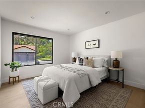 5100 Orrville Avenue, Woodland Hills (los Angeles) CA 91367