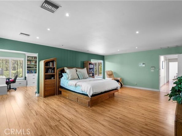 19621 Citronia, Northridge (los Angeles) CA 91324
