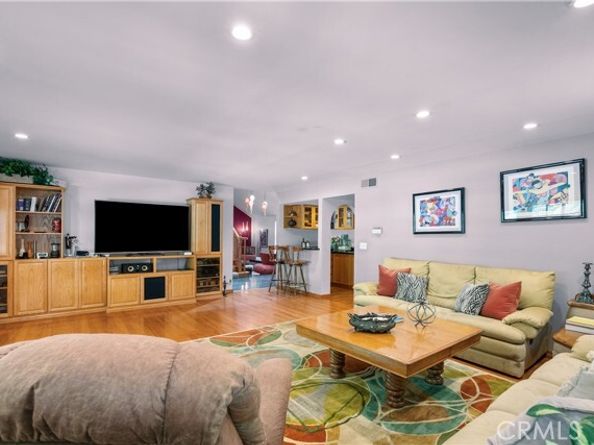 19621 Citronia, Northridge (los Angeles) CA 91324