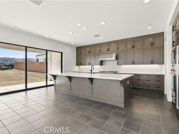 11850 Red Hawk Lane, Porter Ranch (los Angeles) CA 91326