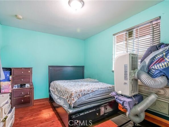 5307 Compton Avenue, Los Angeles CA 90011