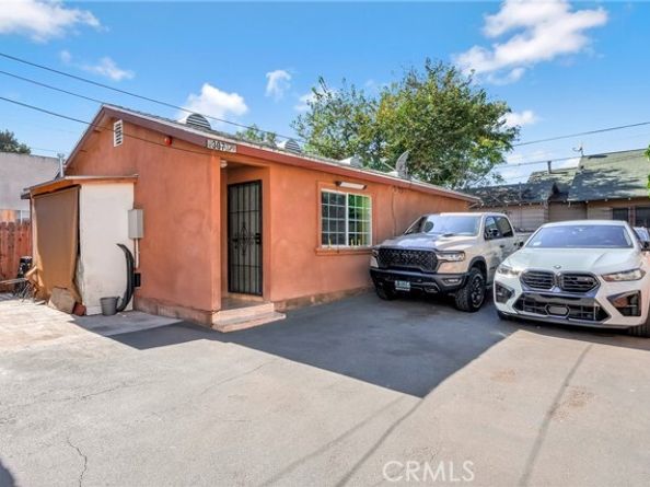 5307 Compton Avenue, Los Angeles CA 90011