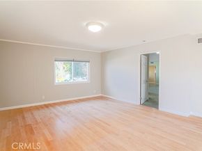 23952 Nomar Street, Woodland Hills (los Angeles) CA 91367