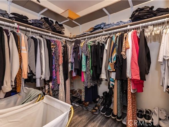 9434 Mclennan Avenue, Northridge (los Angeles) CA 91343