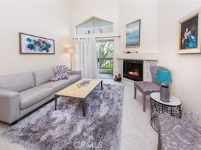 5515 Canoga Avenue 305, Woodland Hills (los Angeles) CA 91367