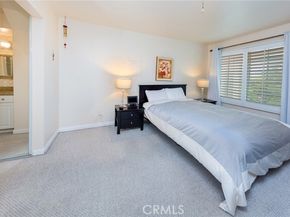 5515 Canoga Avenue 305, Woodland Hills (los Angeles) CA 91367