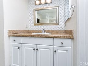 5515 Canoga Avenue 305, Woodland Hills (los Angeles) CA 91367