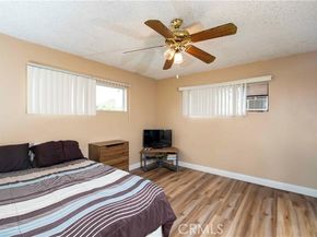 11968 Rossiter, Sylmar (los Angeles) CA 91342