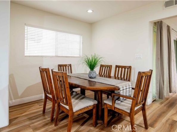 11968 Rossiter, Sylmar (los Angeles) CA 91342