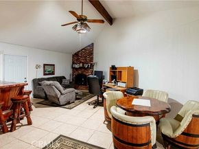 11968 Rossiter, Sylmar (los Angeles) CA 91342