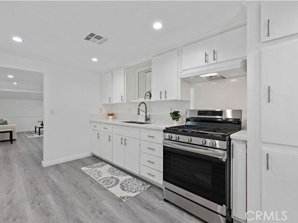 10732 Hatteras Street, North Hollywood (los Angeles) CA 91601
