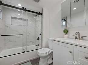 10732 Hatteras Street, North Hollywood (los Angeles) CA 91601