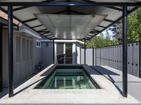 10732 Hatteras Street, North Hollywood (los Angeles) CA 91601