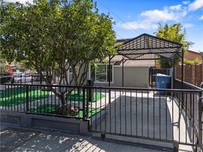 10732 Hatteras Street, North Hollywood (los Angeles) CA 91601