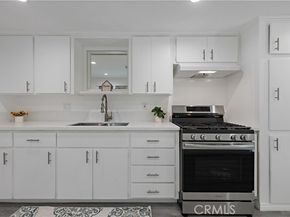 10732 Hatteras Street, North Hollywood (los Angeles) CA 91601