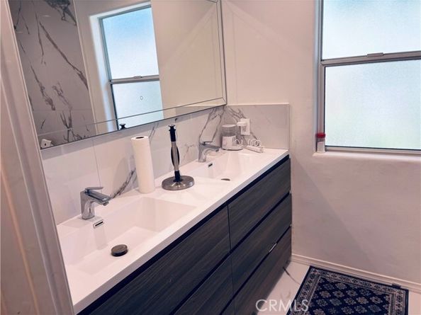 10025 Topanga Canyon 109, Chatsworth (los Angeles) CA 91311