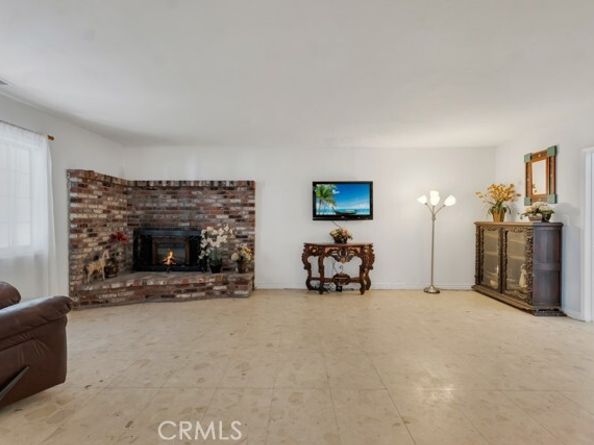 14024 Tyler Street, Sylmar (los Angeles) CA 91342