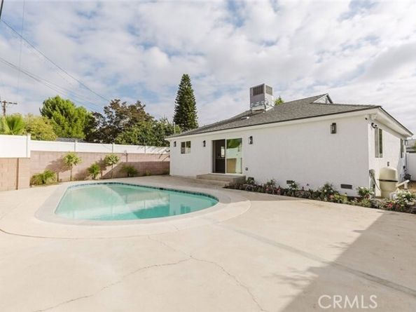 8003 Aldea, Van Nuys (los Angeles) CA 91406